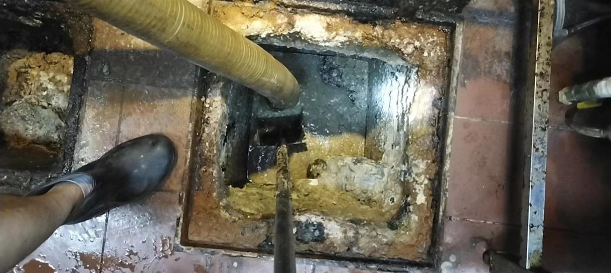 东丽化油池清理-污水池清掏