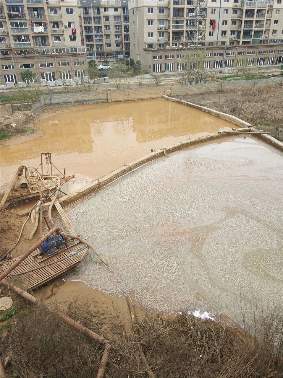 东丽沉淀池淤泥清理-厂区废水池淤泥清淤